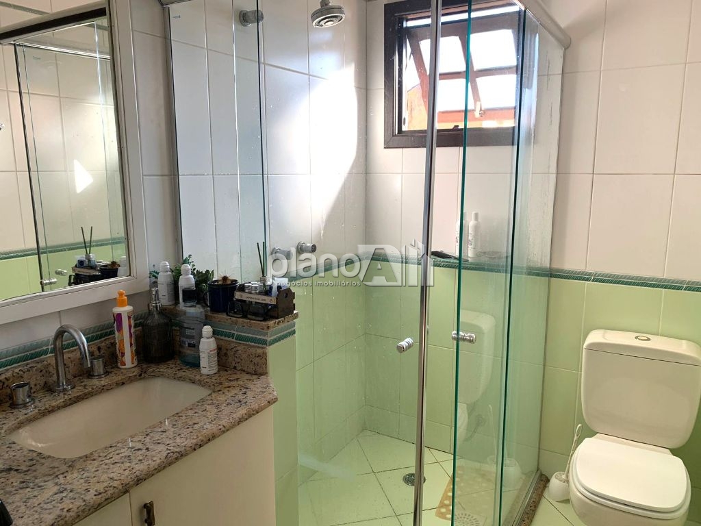 Casa residencial ou comercial triplex com 580m² para alugar 
