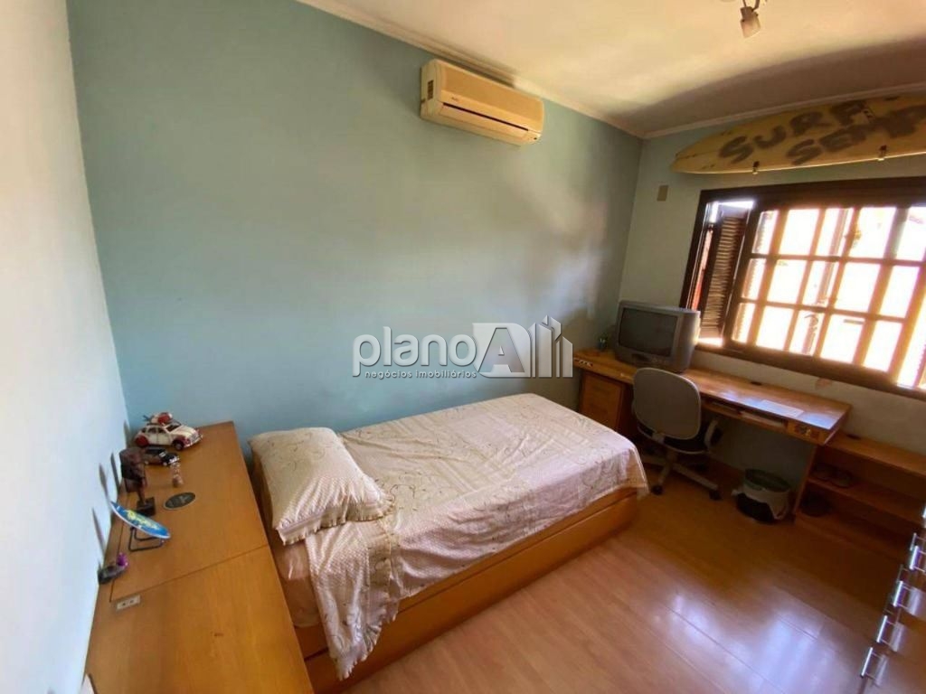 Casa residencial ou comercial triplex com 580m² para alugar 