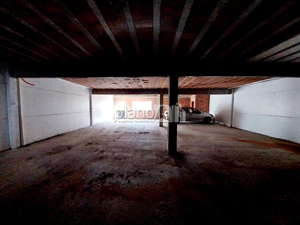 Pavilhão com 530m² para alugar no Bairro Vera Cruz em Gravataí