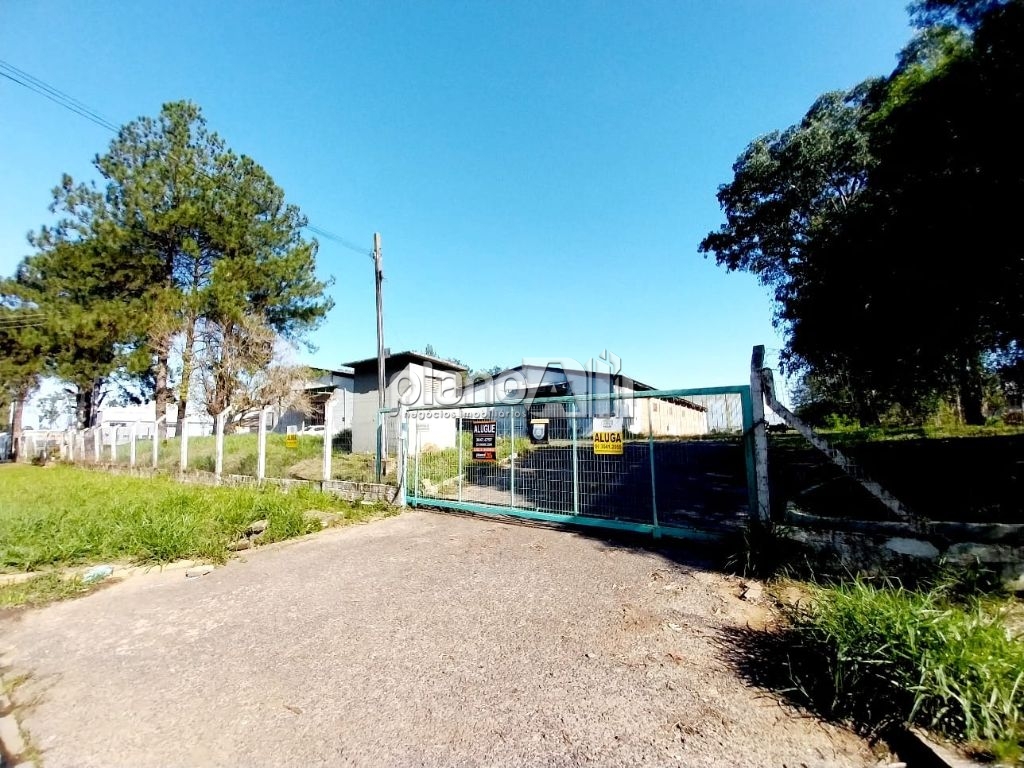 Pavilhão com 1200m² para alugar no dist. Industrial de cacho