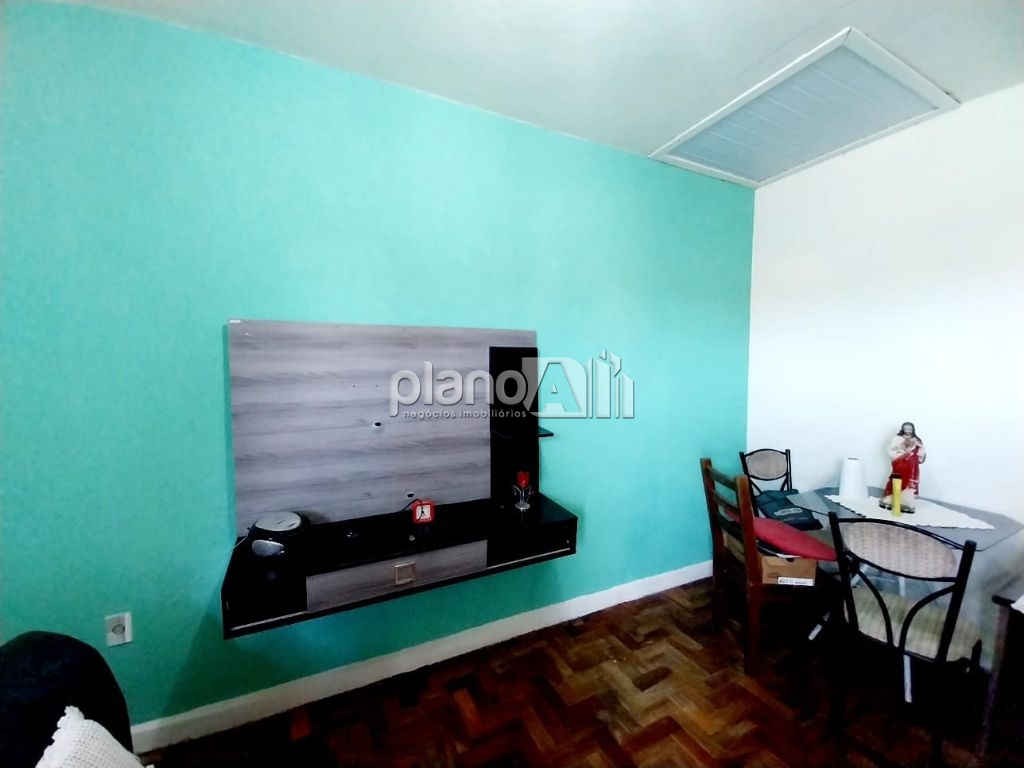 Venda de Casas / Padrão na cidade de Gravataí