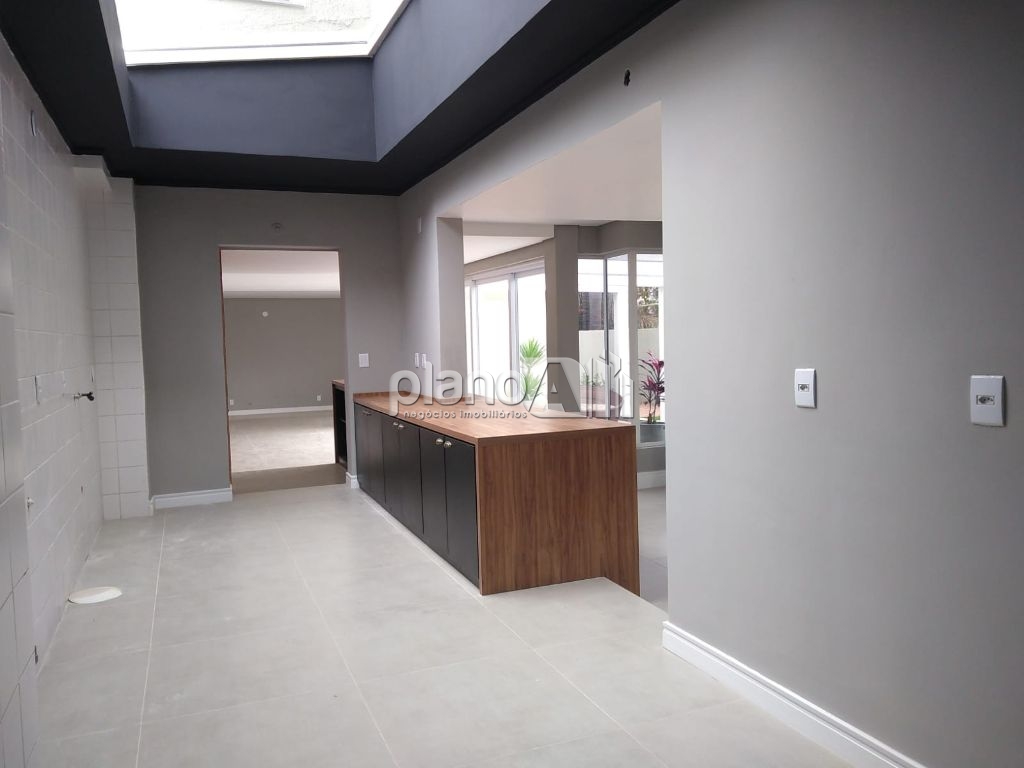 Venda de Casas / Padrão na cidade de Gravataí