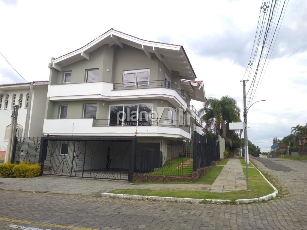 Venda de Casas / Padrão na cidade de Gravataí