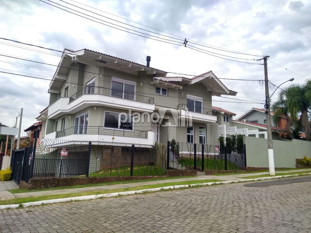 Venda de Casas / Padrão na cidade de Gravataí