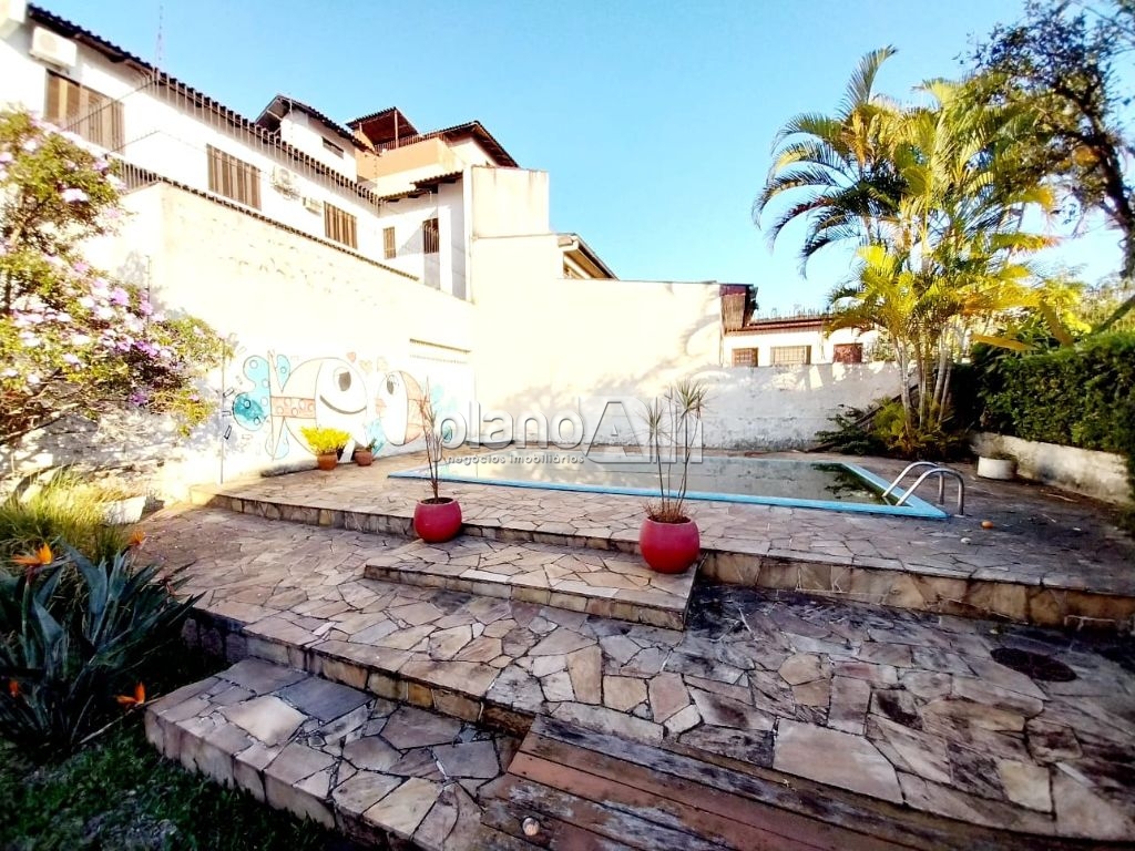 Casa Comercial com 300m² para alugar na Vila Eunice em Cachoeirinha