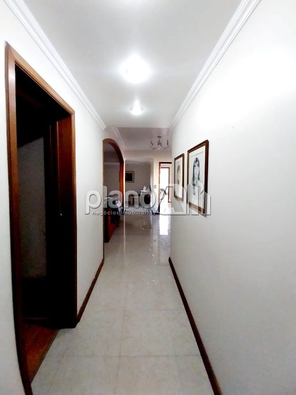 Casa comercial com 300m² para alugar na vila eunice em cacho