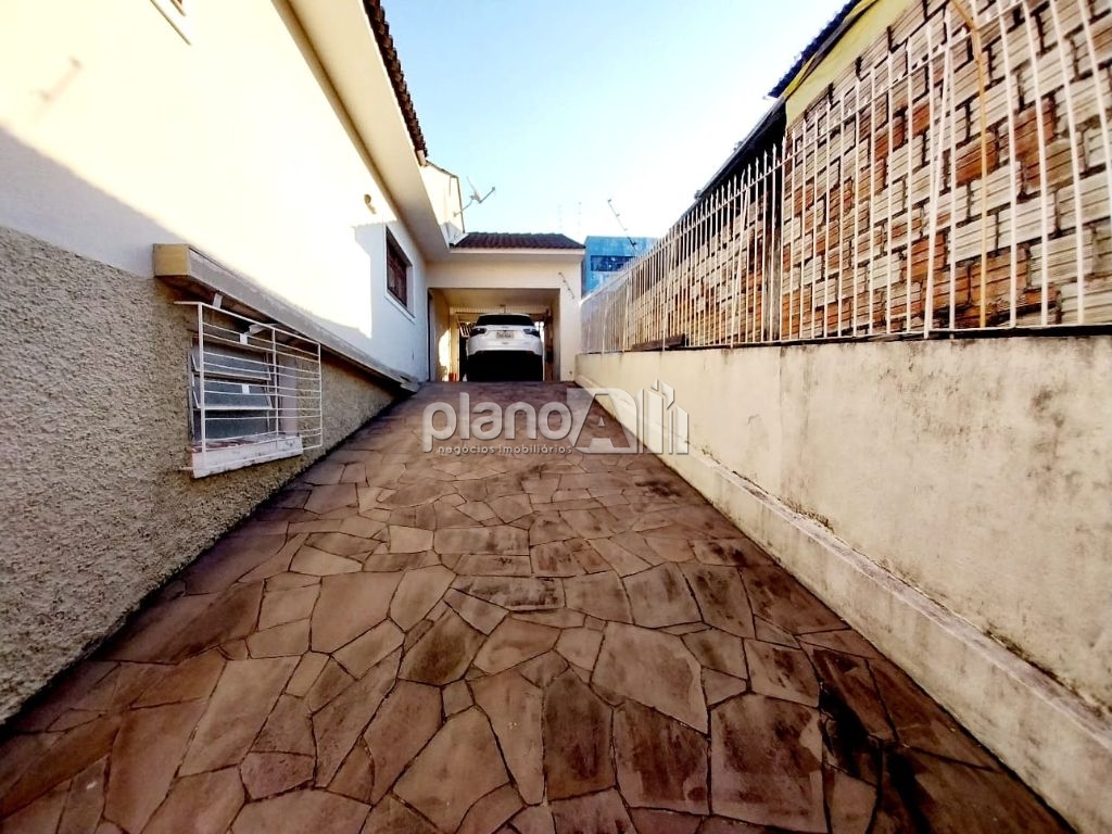 Casa comercial com 300m² para alugar na vila eunice em cacho