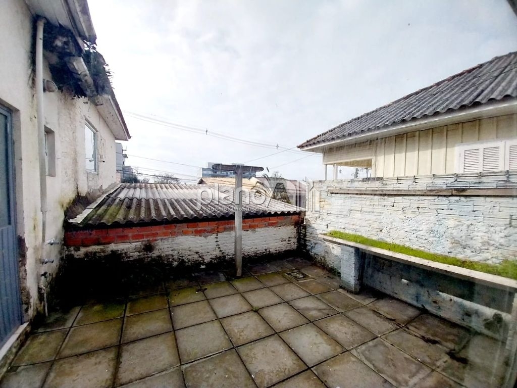 Locação de Casas / Comercial na cidade de Gravataí