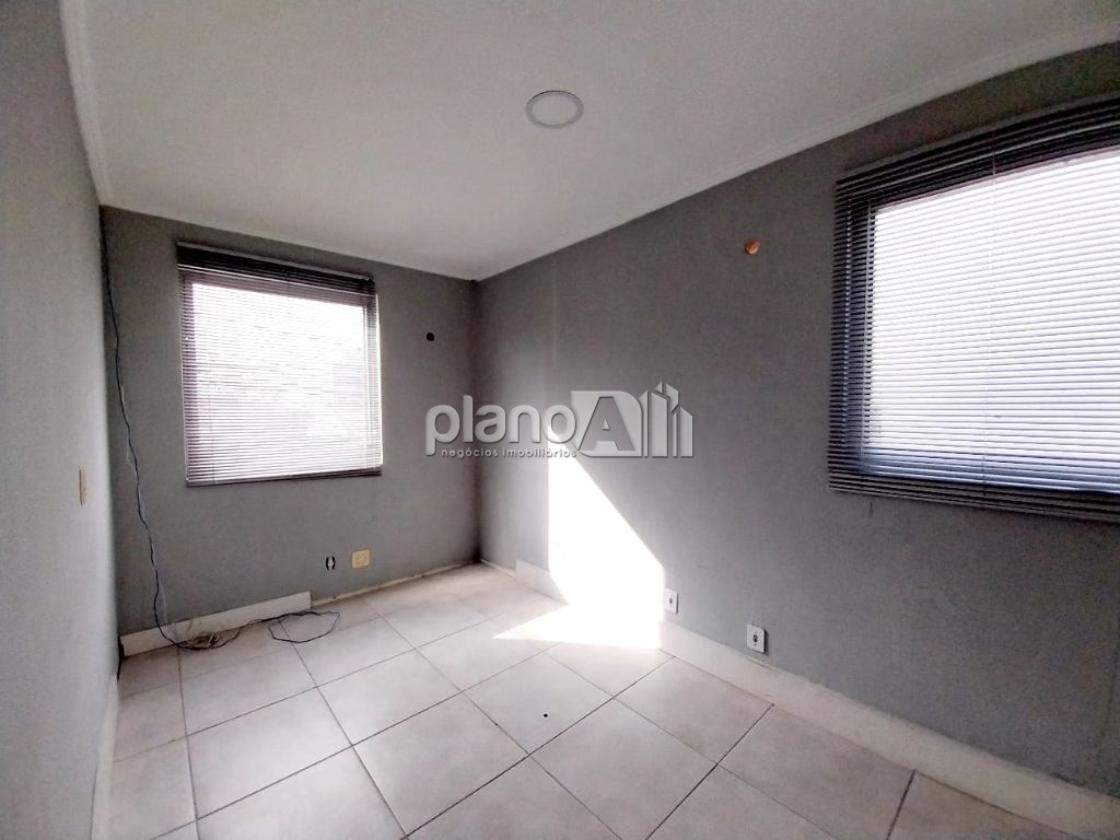 Locação de Casas / Comercial na cidade de Gravataí