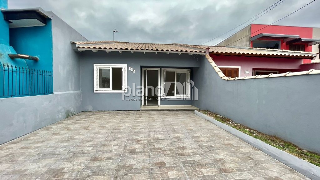 Venda de Casas / Padrão na cidade de Gravataí
