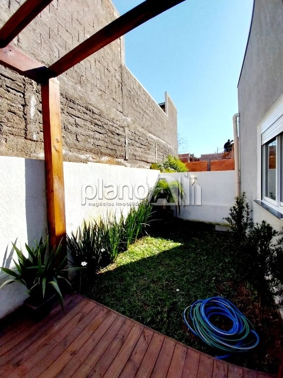 Venda de Casas / Padrão na cidade de Gravataí
