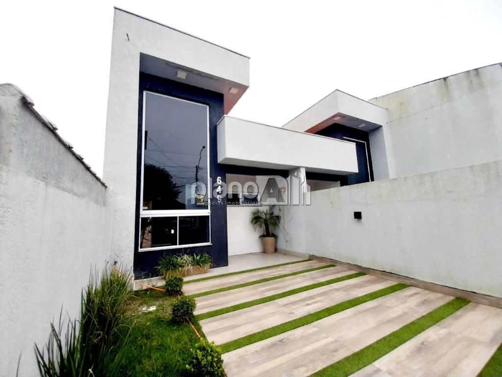 Venda de Casas / Padrão na cidade de Gravataí