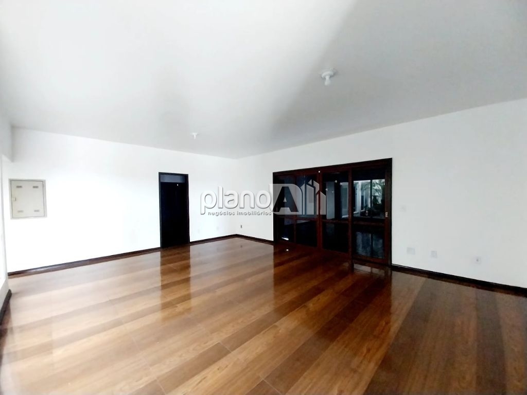 Casa comercial com 200m² para alugar no parque espírito sant