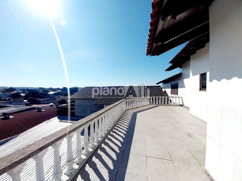 Casa Comercial com 200m² para alugar no Parque Espírito Santo em Cachoeirinha
