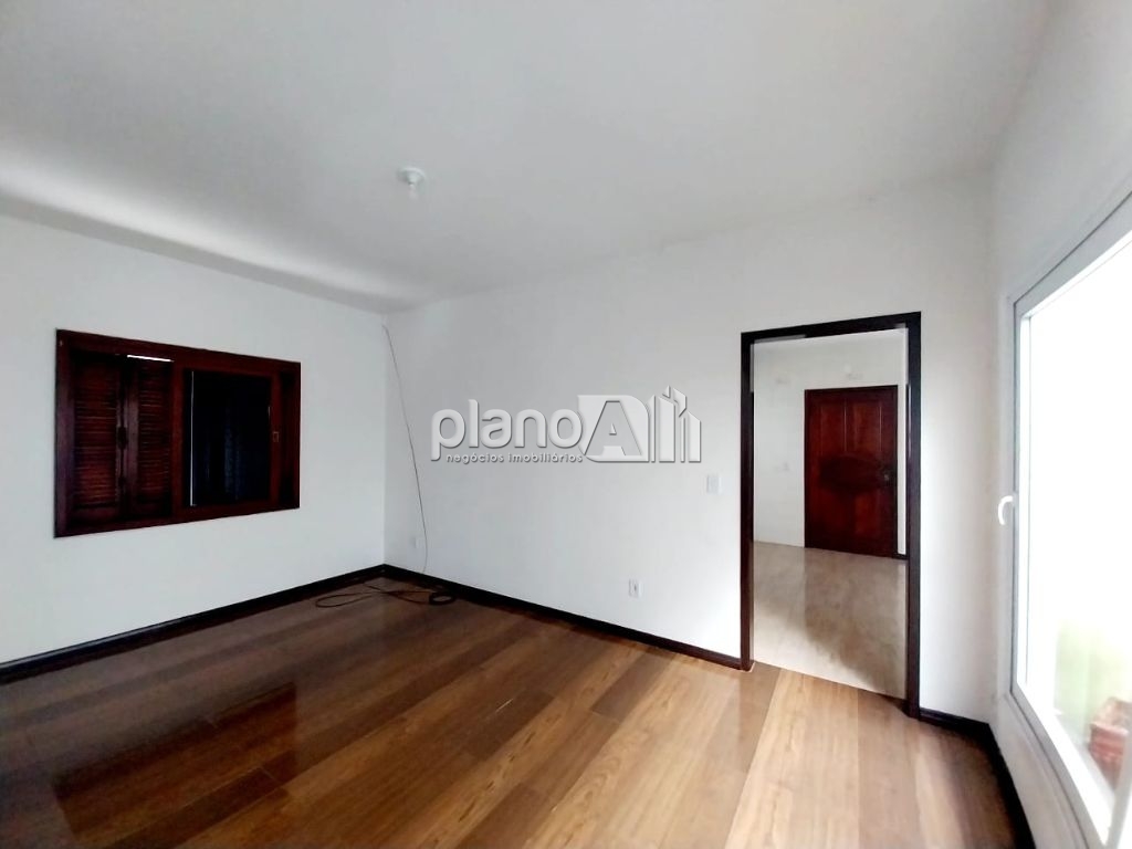 Casa comercial com 200m² para alugar no parque espírito sant