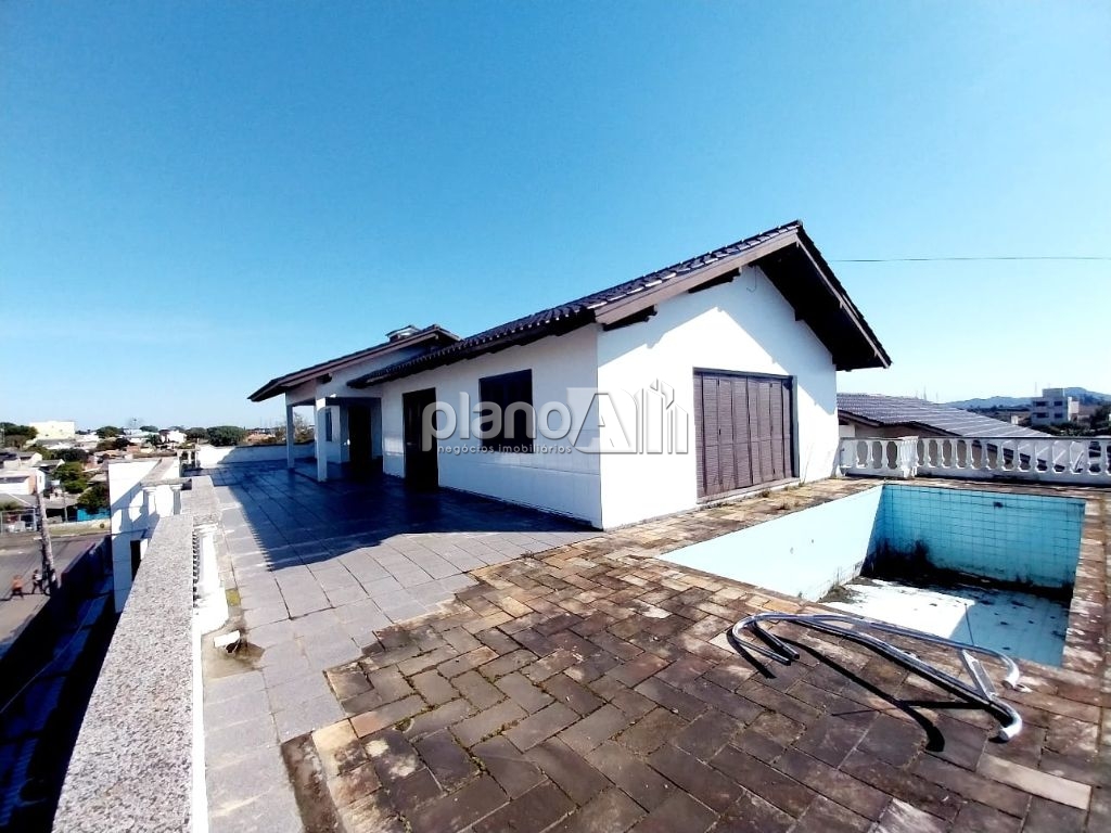Casa Comercial com 200m² para alugar no Parque Espírito Santo em Cachoeirinha