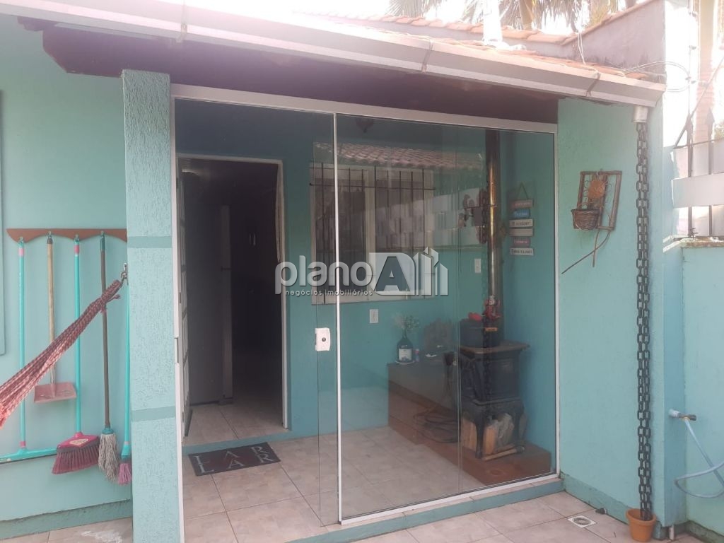 Venda de Casas / Padrão na cidade de Gravataí