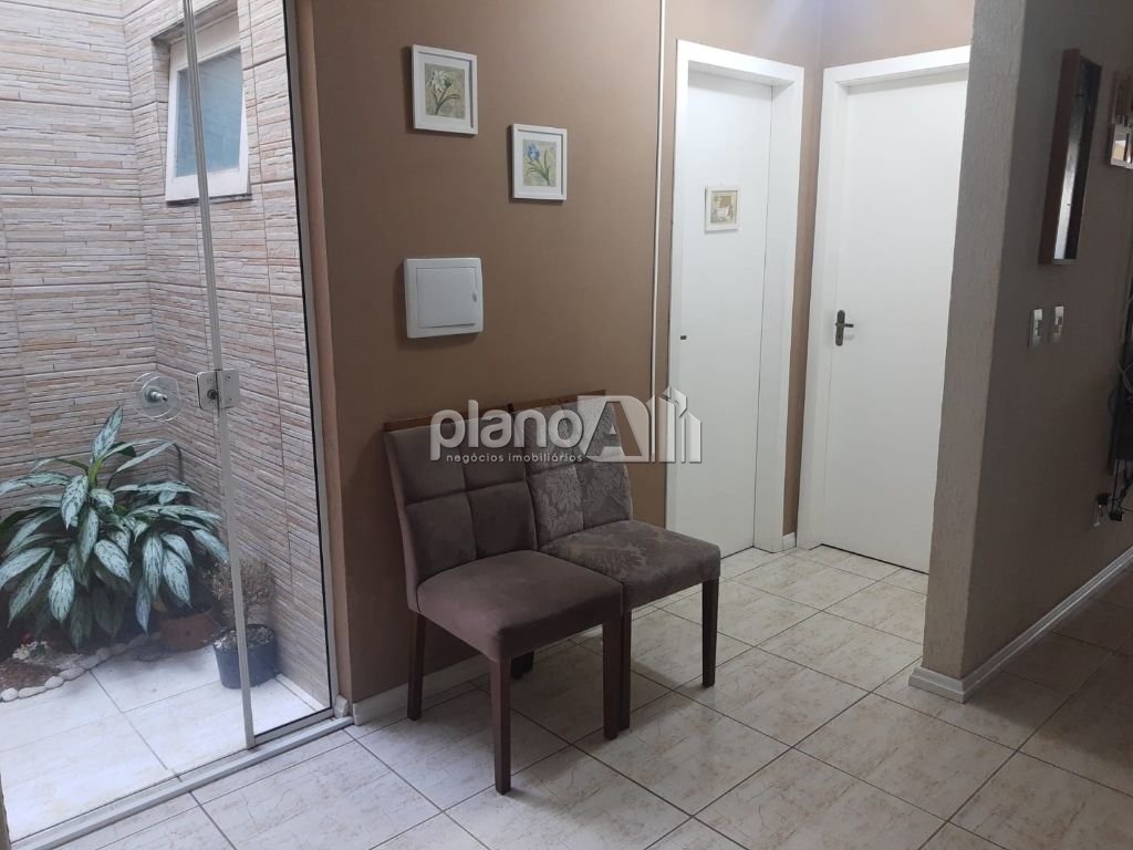Venda de Casas / Padrão na cidade de Gravataí