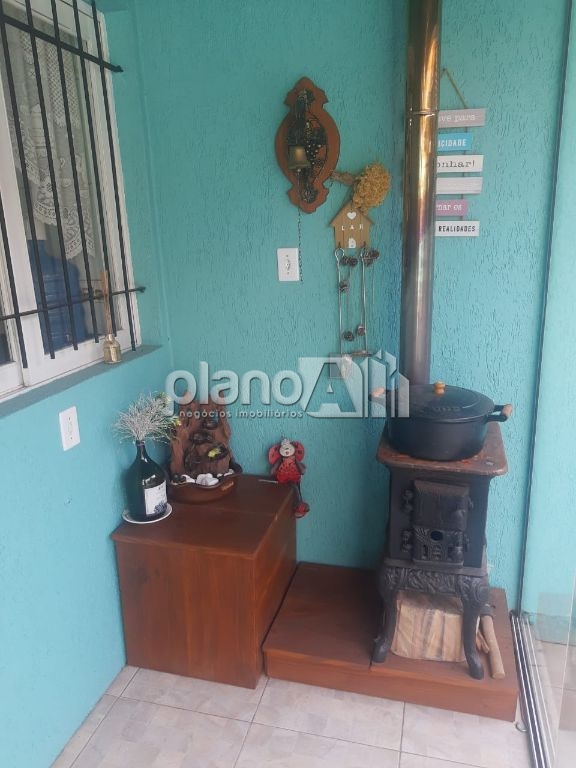 Venda de Casas / Padrão na cidade de Gravataí