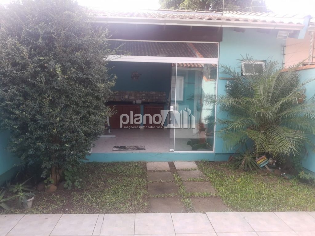Venda de Casas / Padrão na cidade de Gravataí