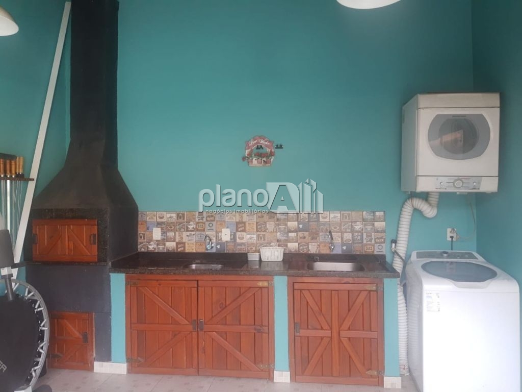 Venda de Casas / Padrão na cidade de Gravataí