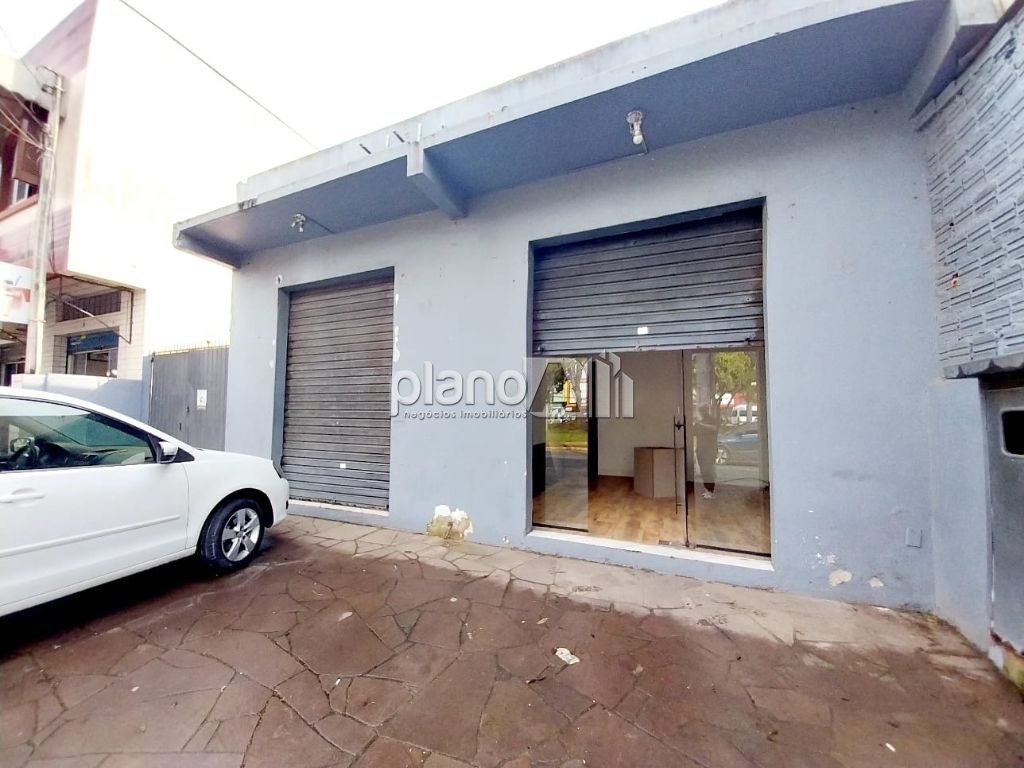 Loja com 100m² e com 600m² de área útil para alugar em Gravataí