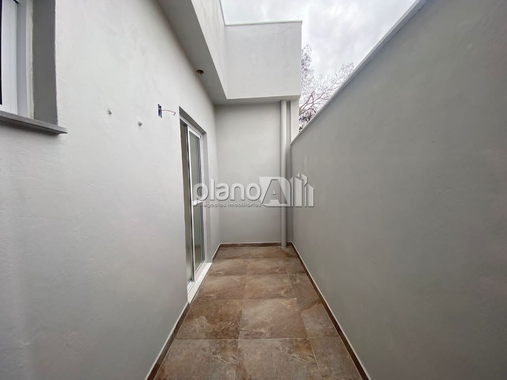 Venda de Casas / Padrão na cidade de Gravataí