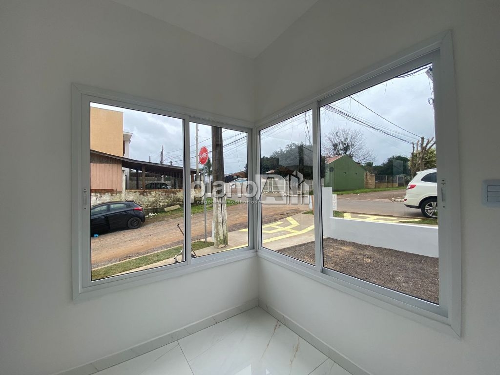 Venda de Casas / Padrão na cidade de Gravataí