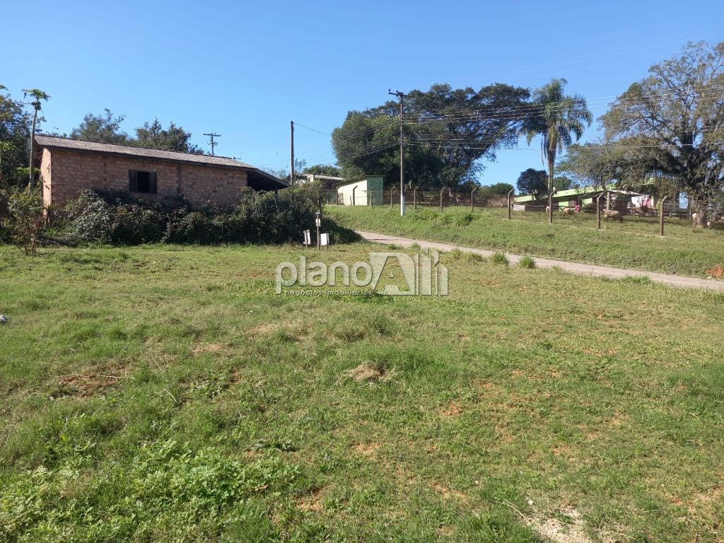 Venda de Terreno / Padrão na cidade de Gravataí