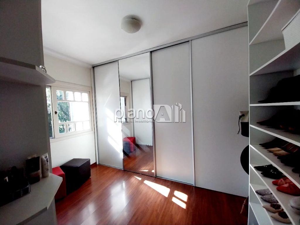 Venda de Casas / Chácara na cidade de Gravataí