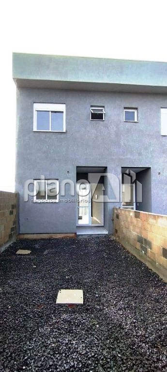 Venda de Casas / Padrão na cidade de Gravataí