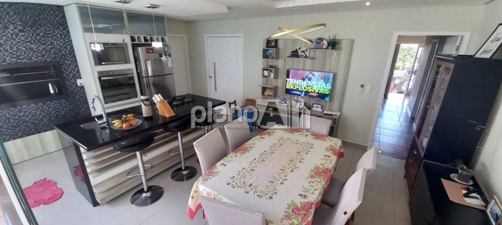 Venda de Casas / Padrão na cidade de Gravataí