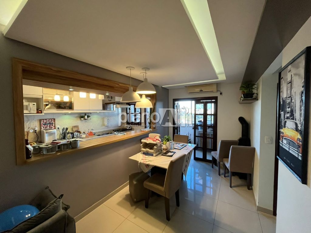 Venda de apartamentos / padrão na cidade de gravataí