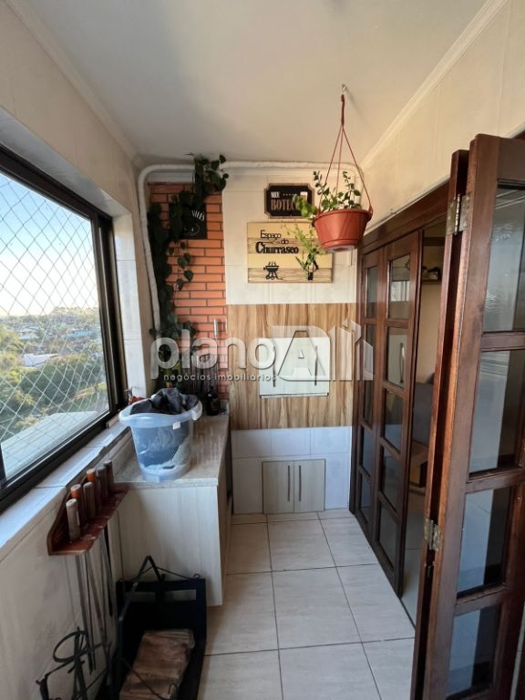 Venda de apartamentos / padrão na cidade de gravataí