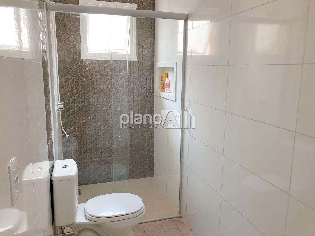 Venda de Casas / Padrão na cidade de Gravataí