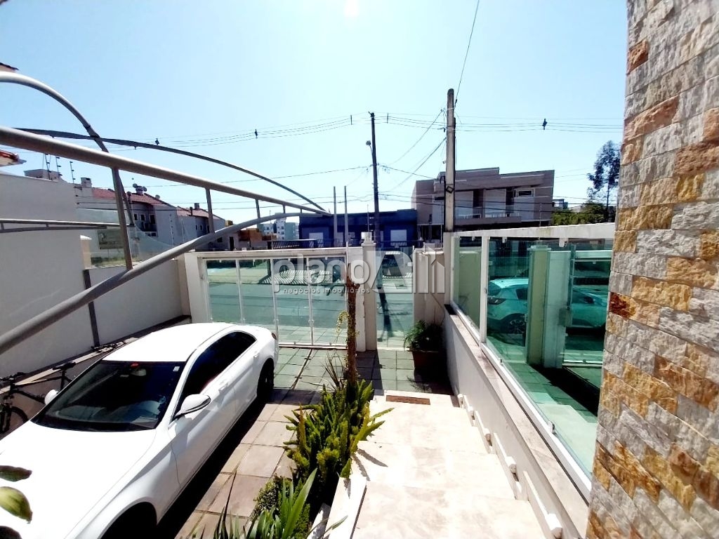 Venda de Casas / Sobrado na cidade de Gravataí