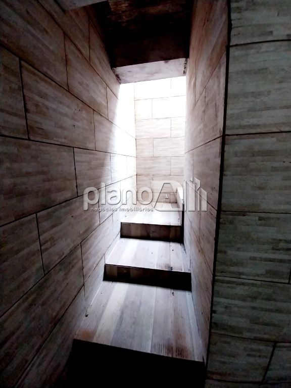 Venda de Casas / Comercial na cidade de Gravataí