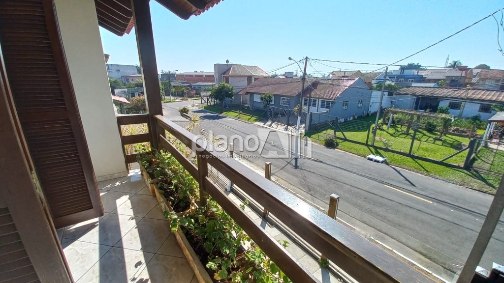 Venda de Casas / Padrão na cidade de Gravataí