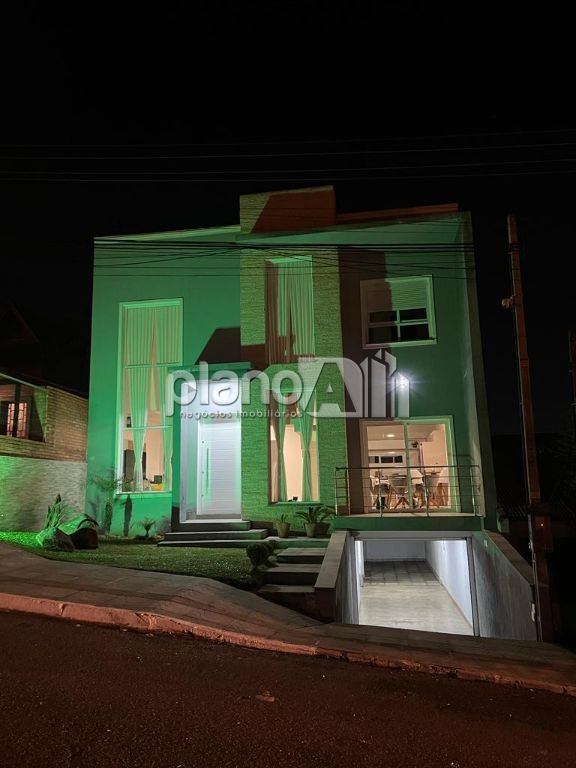 Venda de Casas / Sobrado na cidade de Gravataí