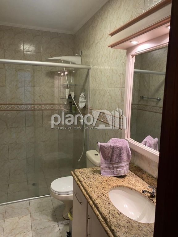 Venda de Casas / Padrão na cidade de Gravataí