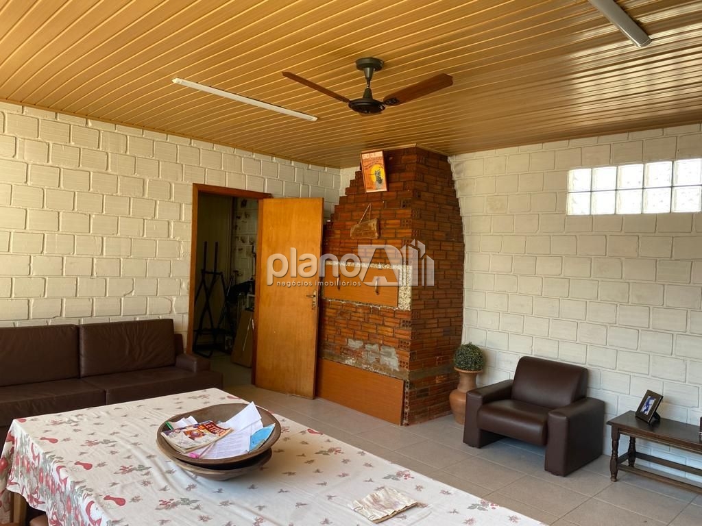 Venda de Casas / Padrão na cidade de Gravataí