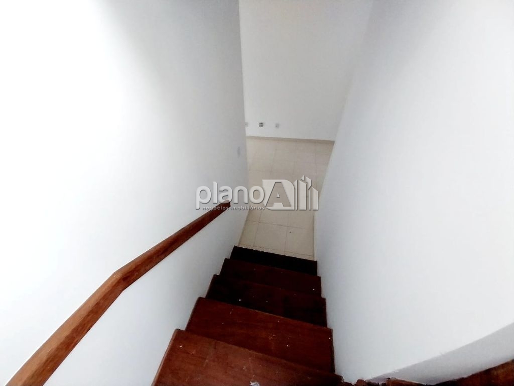 Venda de casas / sobrado na cidade de cachoeirinha