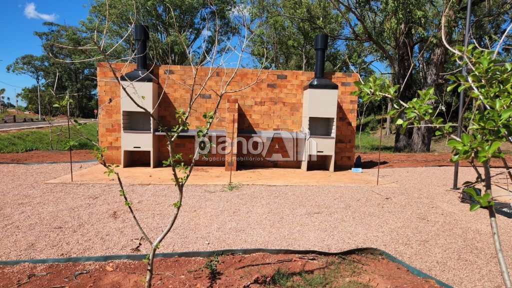 Venda de Terreno / Padrão na cidade de Gravataí