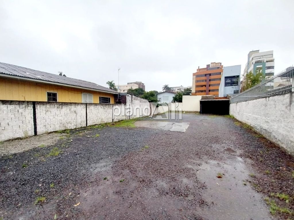 Terreno para alugar com 300m² no Centro de Gravataí