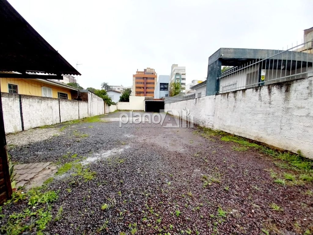 Terreno para alugar com 300m² no Centro de Gravataí