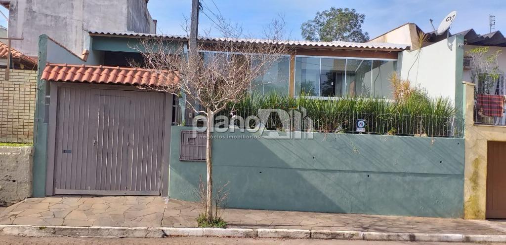 Venda de Casas / Padrão na cidade de Gravataí