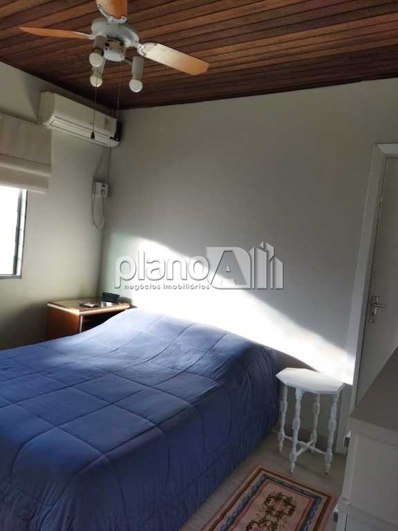 Venda de Casas / Padrão na cidade de Gravataí
