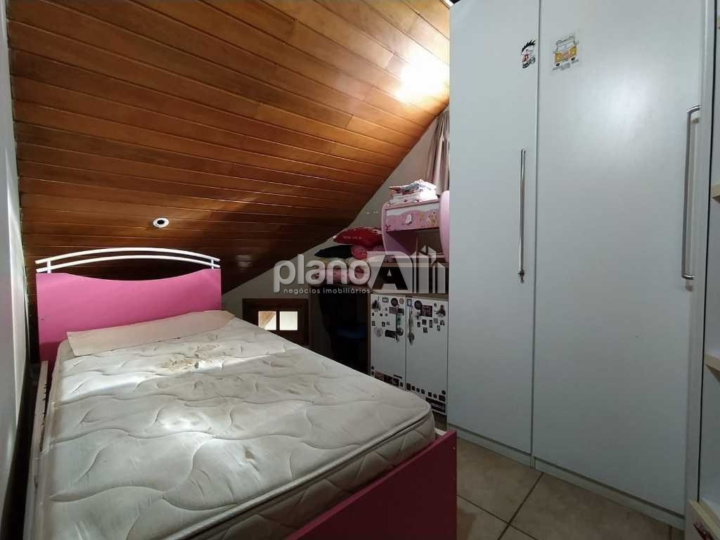 Venda de Casas / Padrão na cidade de Gravataí