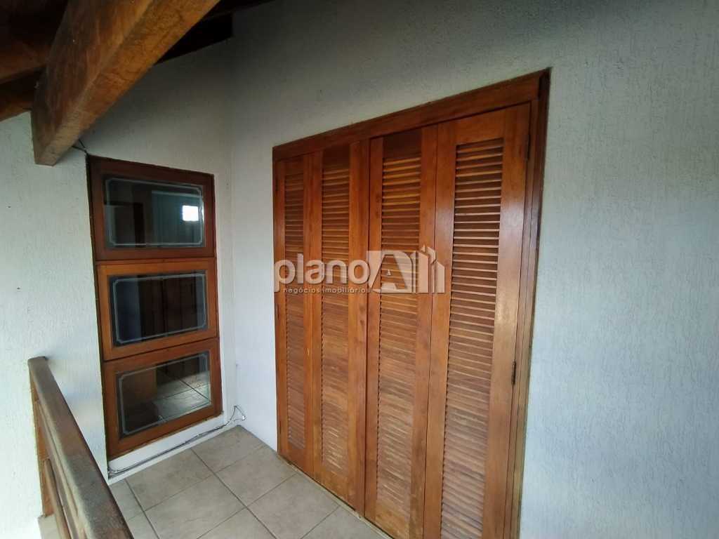 Venda de Casas / Padrão na cidade de Gravataí