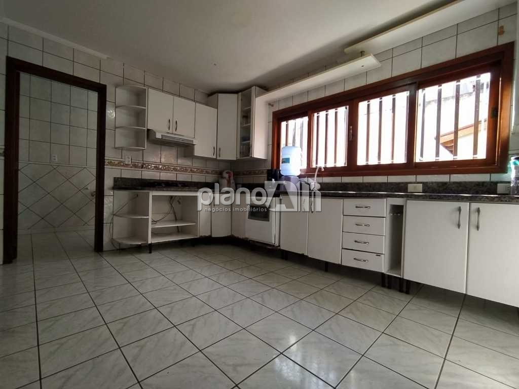 Venda de Casas / Padrão na cidade de Gravataí